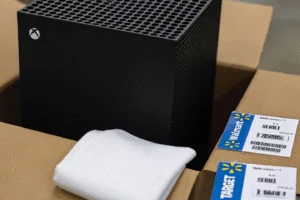 Microsoft says it isn't giving up on Xbox hardware despite Walmart and Target reports - Professional coverage